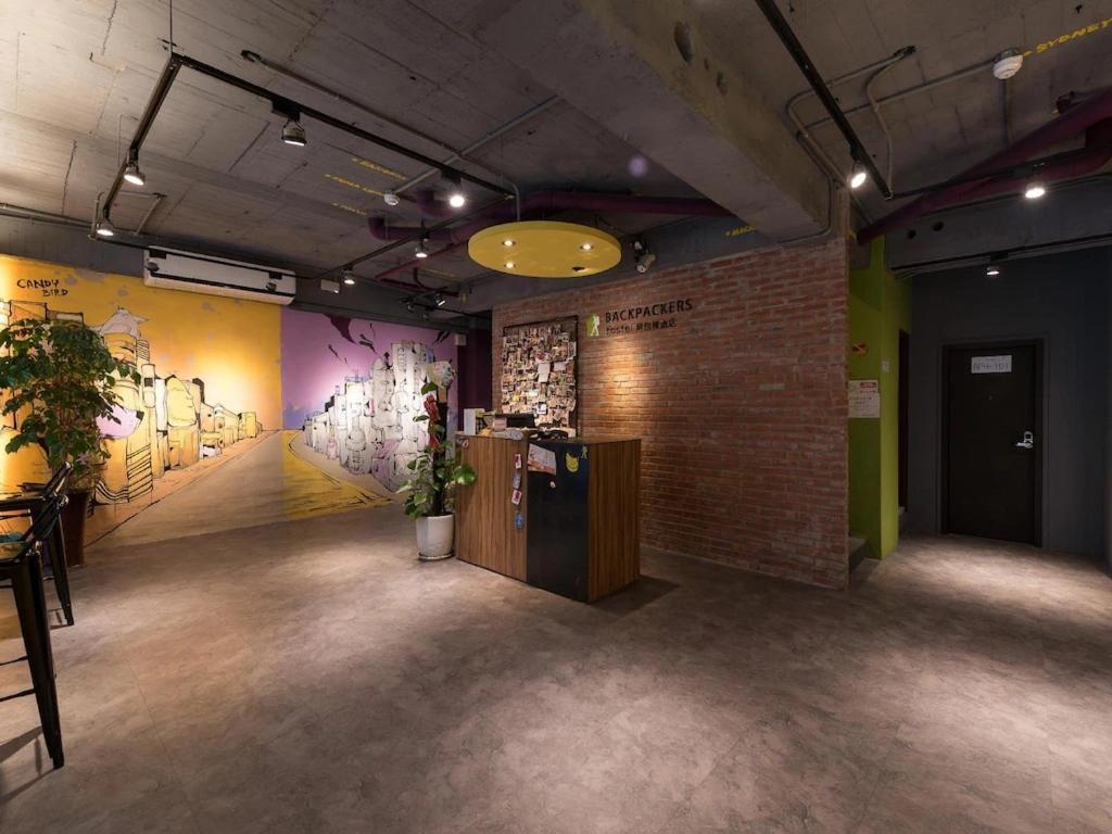 Backpackers Hostel - Ximen Taipei Exterior foto