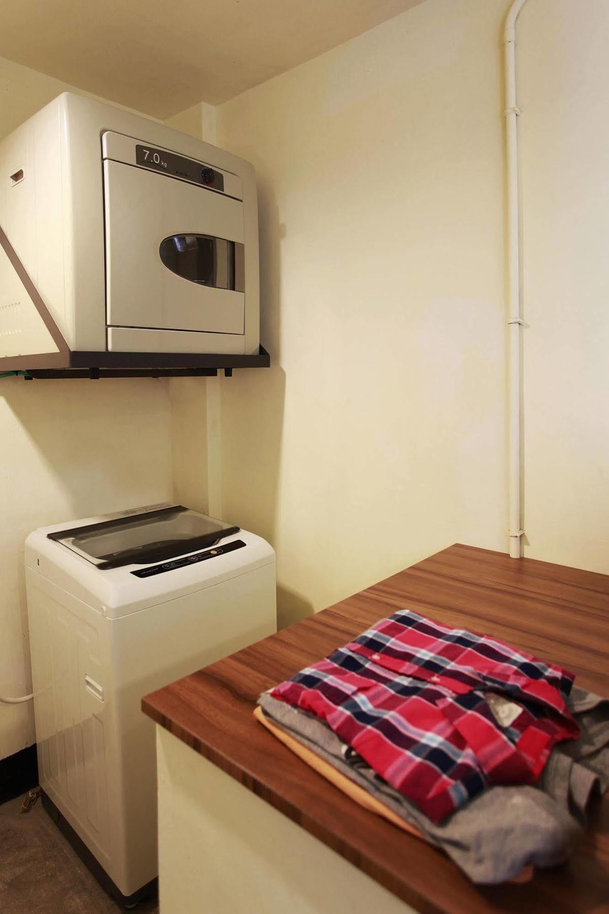 Backpackers Hostel - Ximen Taipei Exterior foto